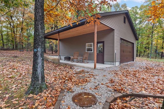 8349 White Oak Trail, Hillsboro, MO 63050