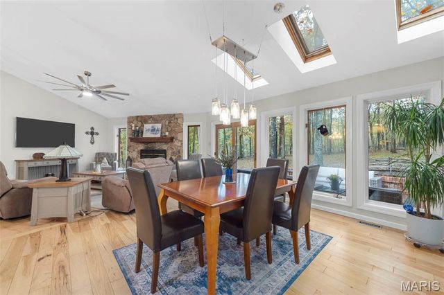 8349 White Oak Trail, Hillsboro, MO 63050