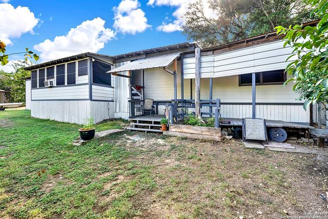 2681 Waterfront Park, Canyon Lake, TX 78133