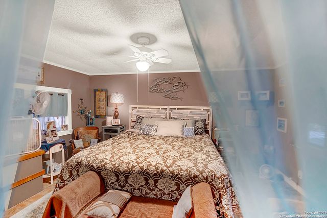 2681 Waterfront Park, Canyon Lake, TX 78133