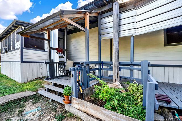 2681 Waterfront Park, Canyon Lake, TX 78133