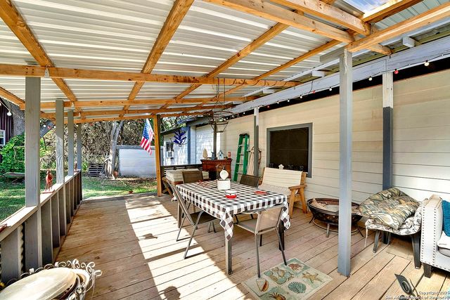2681 Waterfront Park, Canyon Lake, TX 78133