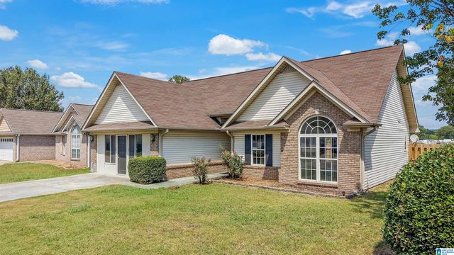 100 SUMMERCHASE PARKWAY, Calera, AL 35040