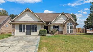 100 SUMMERCHASE PARKWAY, Calera, AL 35040