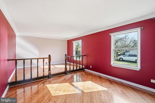 904 HERITAGE RD, Moorestown, NJ 08057