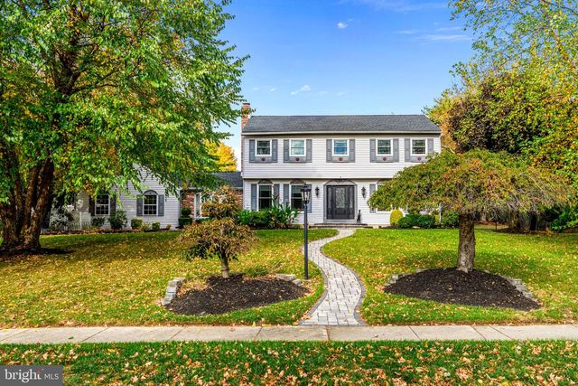 904 HERITAGE RD, Moorestown, NJ 08057