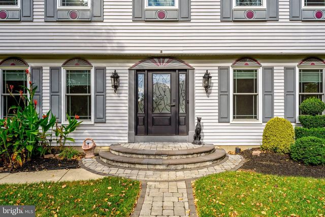 904 HERITAGE RD, Moorestown, NJ 08057