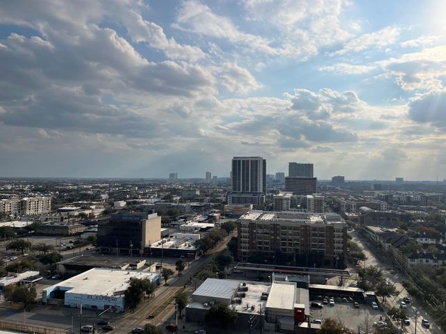 2016 Main Street 1814, Houston, TX 77002