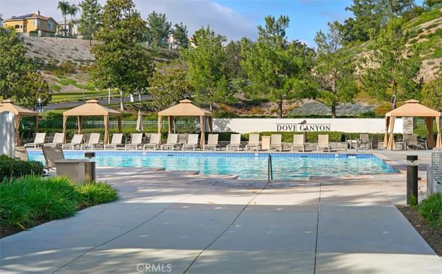 6 Beaconsfield, Trabuco Canyon, CA 92679