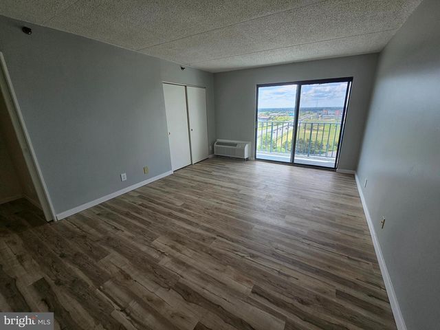 655 ABSECON BLVD #1002, Atlantic City, NJ 08401