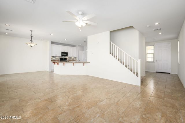 40262 W Molly Lane, Maricopa, AZ 85138