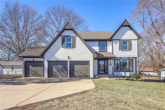 526 S Center Street, Gardner, KS 66030