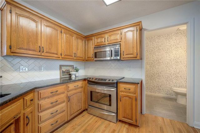 526 S Center Street, Gardner, KS 66030