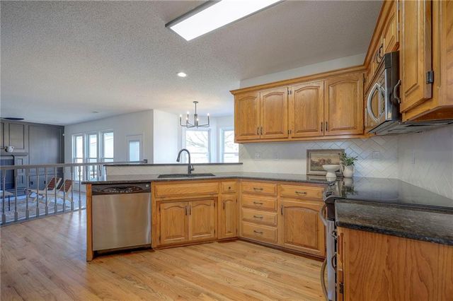 526 S Center Street, Gardner, KS 66030