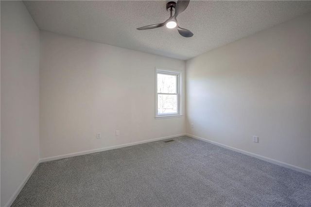 526 S Center Street, Gardner, KS 66030