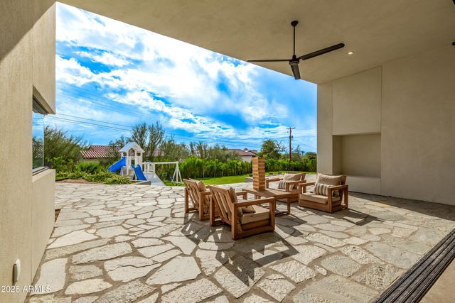 4905 E WHITE GATES Drive, Phoenix, AZ 85018