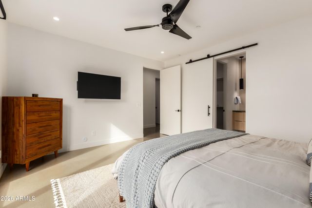 4905 E WHITE GATES Drive, Phoenix, AZ 85018