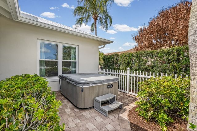 1036 E Polo Grounds Drive, Vero Beach, FL 32966