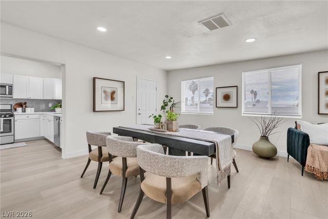 1506 East Saint Louis Avenue, Las Vegas, NV 89104