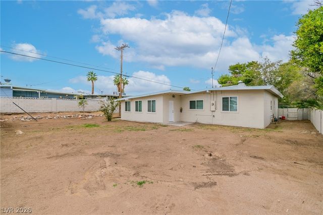 1506 East Saint Louis Avenue, Las Vegas, NV 89104