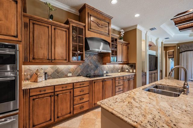 13327 CARNOUSTIE CIRCLE, Dade City, FL 33525