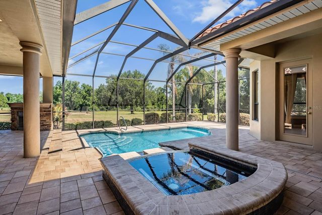 13327 CARNOUSTIE CIRCLE, Dade City, FL 33525