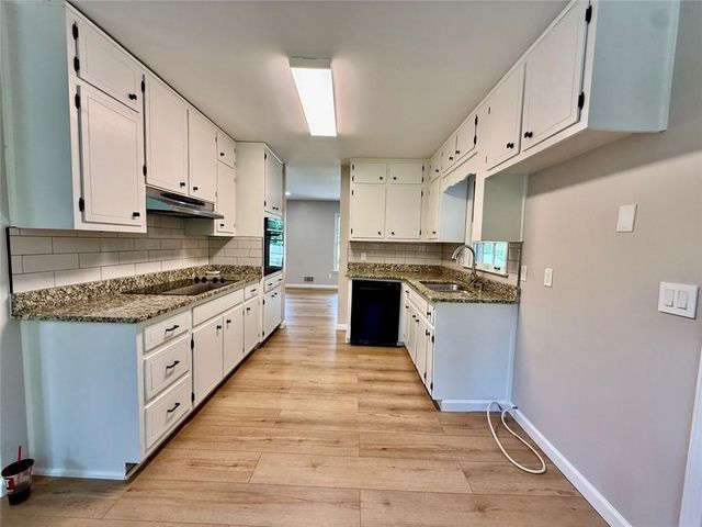 701 Brookline Drive SE, Marietta, GA 30067