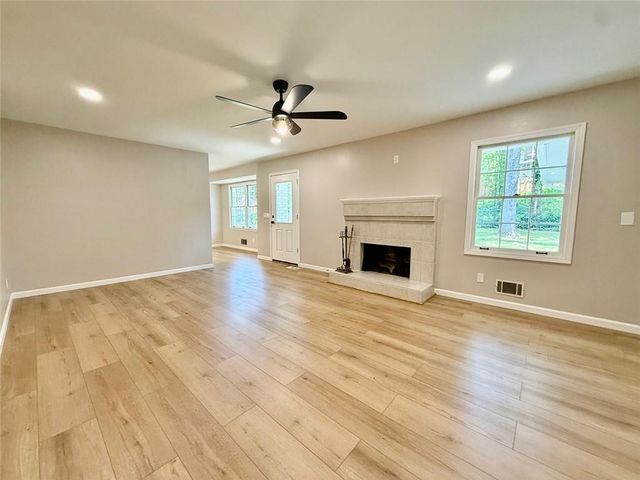 701 Brookline Drive SE, Marietta, GA 30067