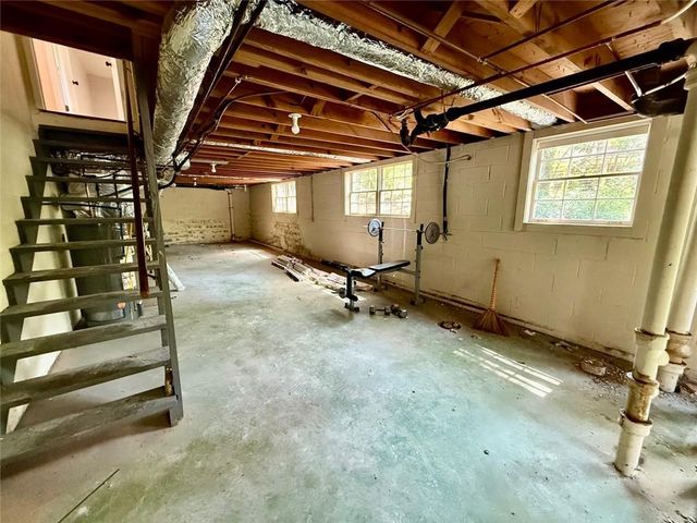 701 Brookline Drive SE, Marietta, GA 30067