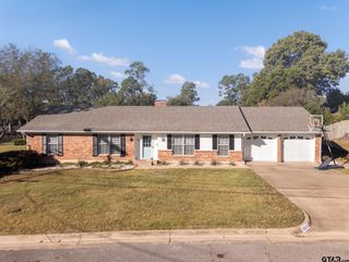 3523 Cameron Ave., Tyler, TX 75701