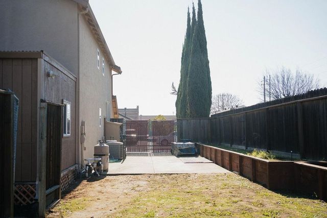 460 Clearwood Dr, Oakley, CA 94561