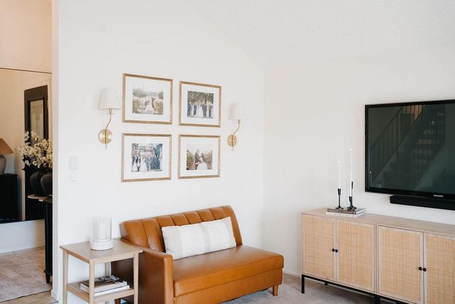 460 Clearwood Dr, Oakley, CA 94561