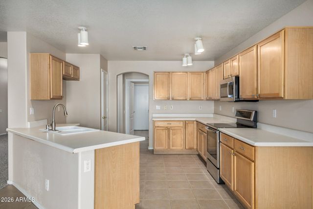 13018 W MONTEREY Way, Avondale, AZ 85392