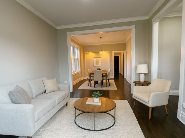 4956 W Erie Street 2, Chicago, IL 60644