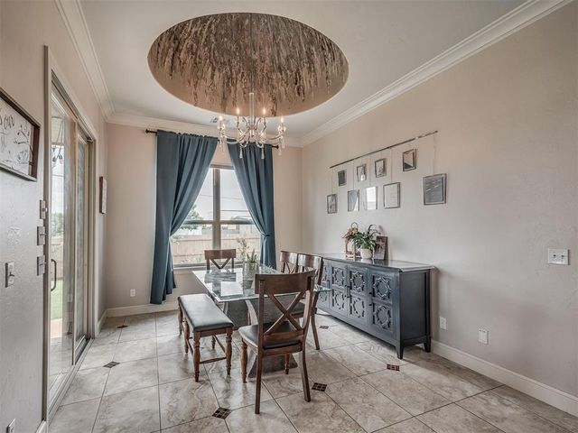 1144 Canteberry Drive, Yukon, OK 73099