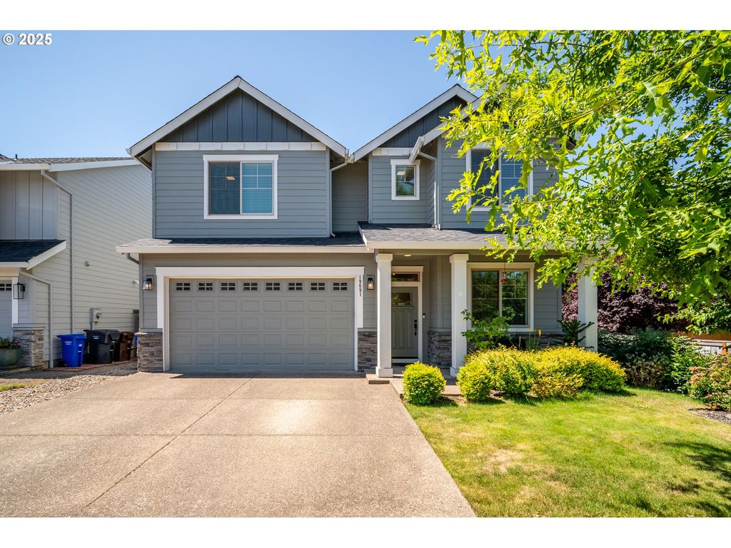 19691 CEDARWOOD Way, Oregon City, OR 97045