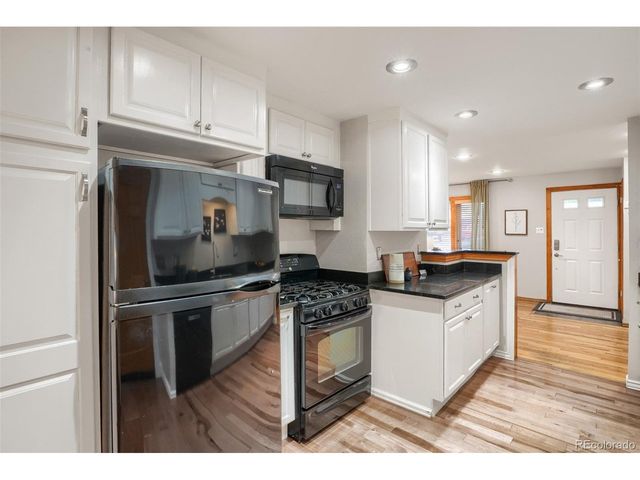 9920 W 54th Ave, Arvada, CO 80002