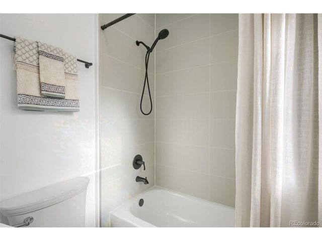 9920 W 54th Ave, Arvada, CO 80002