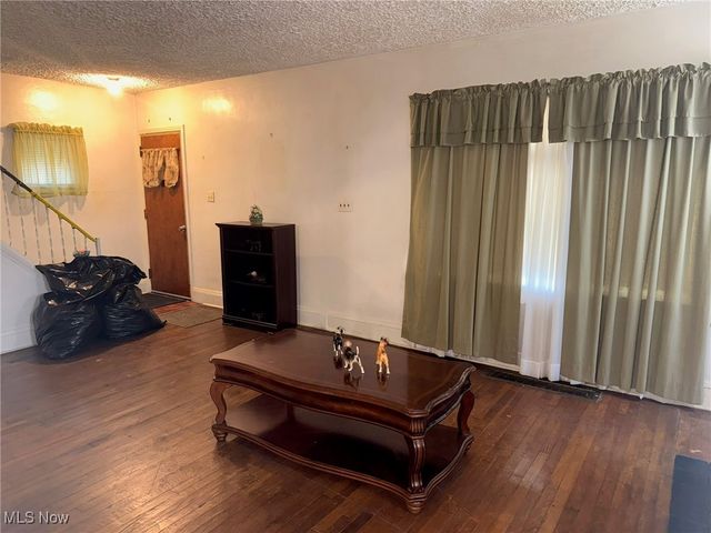 13206 Christine Avenue, Garfield Heights, OH 44105