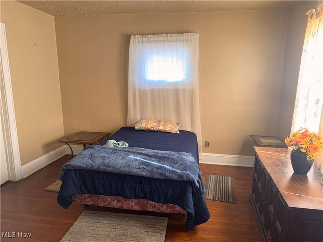 13206 Christine Avenue, Garfield Heights, OH 44105