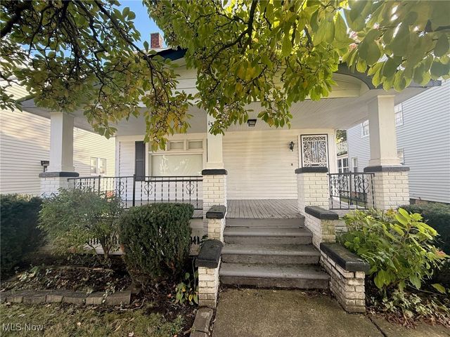 13206 Christine Avenue, Garfield Heights, OH 44105