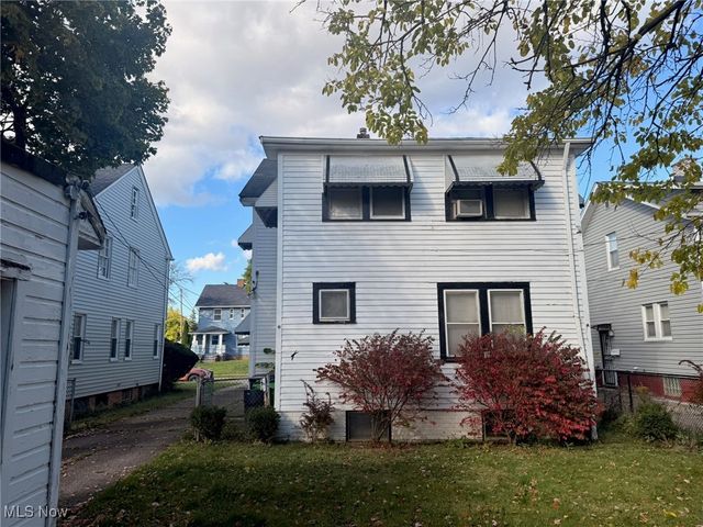 13206 Christine Avenue, Garfield Heights, OH 44105