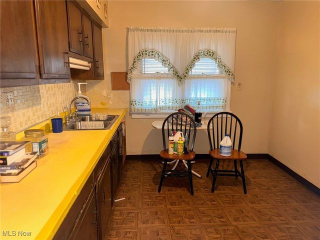 13206 Christine Avenue, Garfield Heights, OH 44105