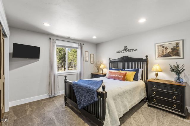 53690 Central Way, La Pine, OR 97739