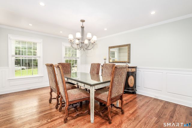 9 Hidden Brook Drive, Brookfield, CT 06804