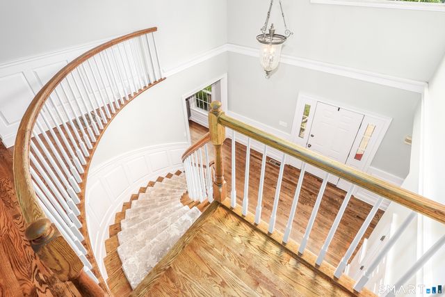 9 Hidden Brook Drive, Brookfield, CT 06804