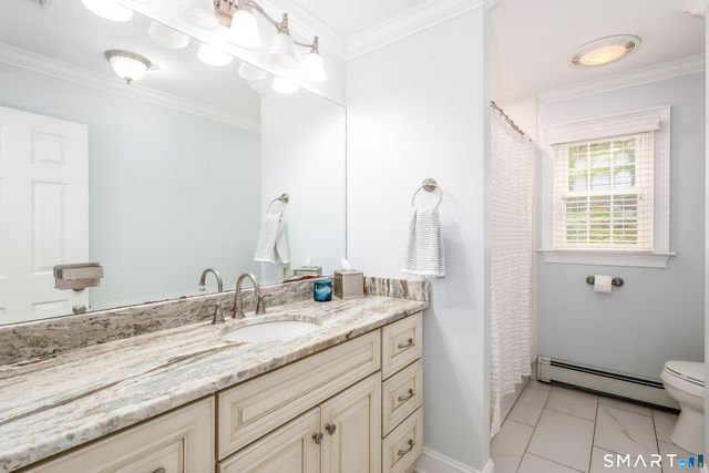 9 Hidden Brook Drive, Brookfield, CT 06804