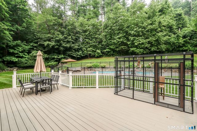 9 Hidden Brook Drive, Brookfield, CT 06804