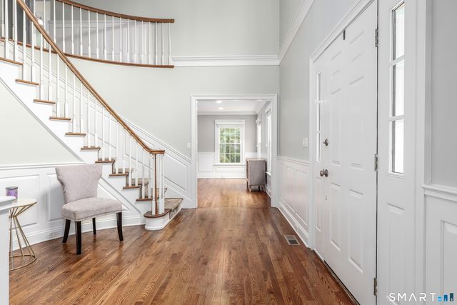9 Hidden Brook Drive, Brookfield, CT 06804