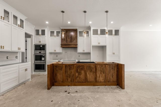 120 Highland Dr, Greenbrier, AR 72058